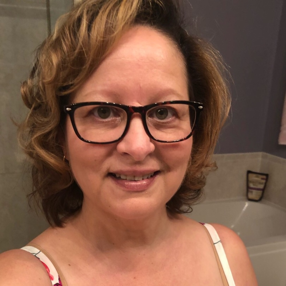 Meet your Posher, Carmen